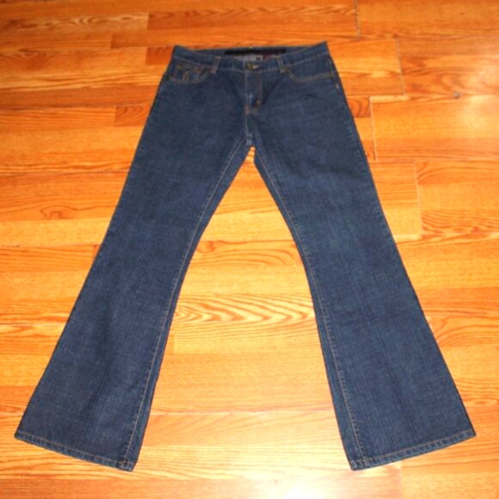Calvin Klein Low-Rise Flare Jeans - Dark Wash - 33” Inseam-Y2K
